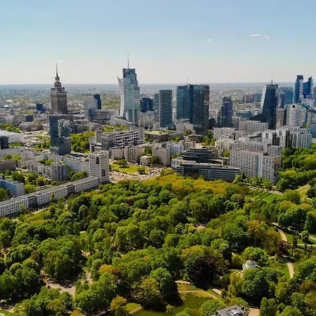 Superapart Marszalkowska 111a * Varşova