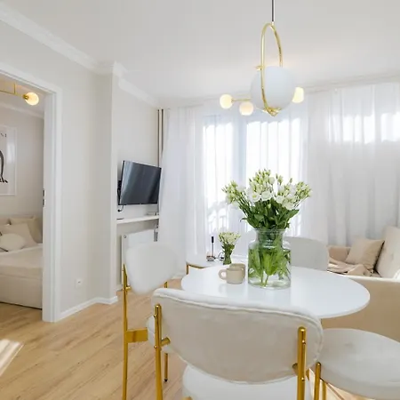 Superapart Marszalkowska 111a Апартаменты *